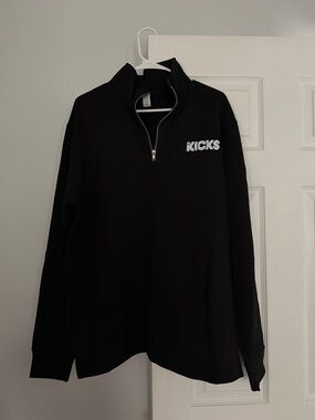 Men's Black Half-Zip Pullover Jacket